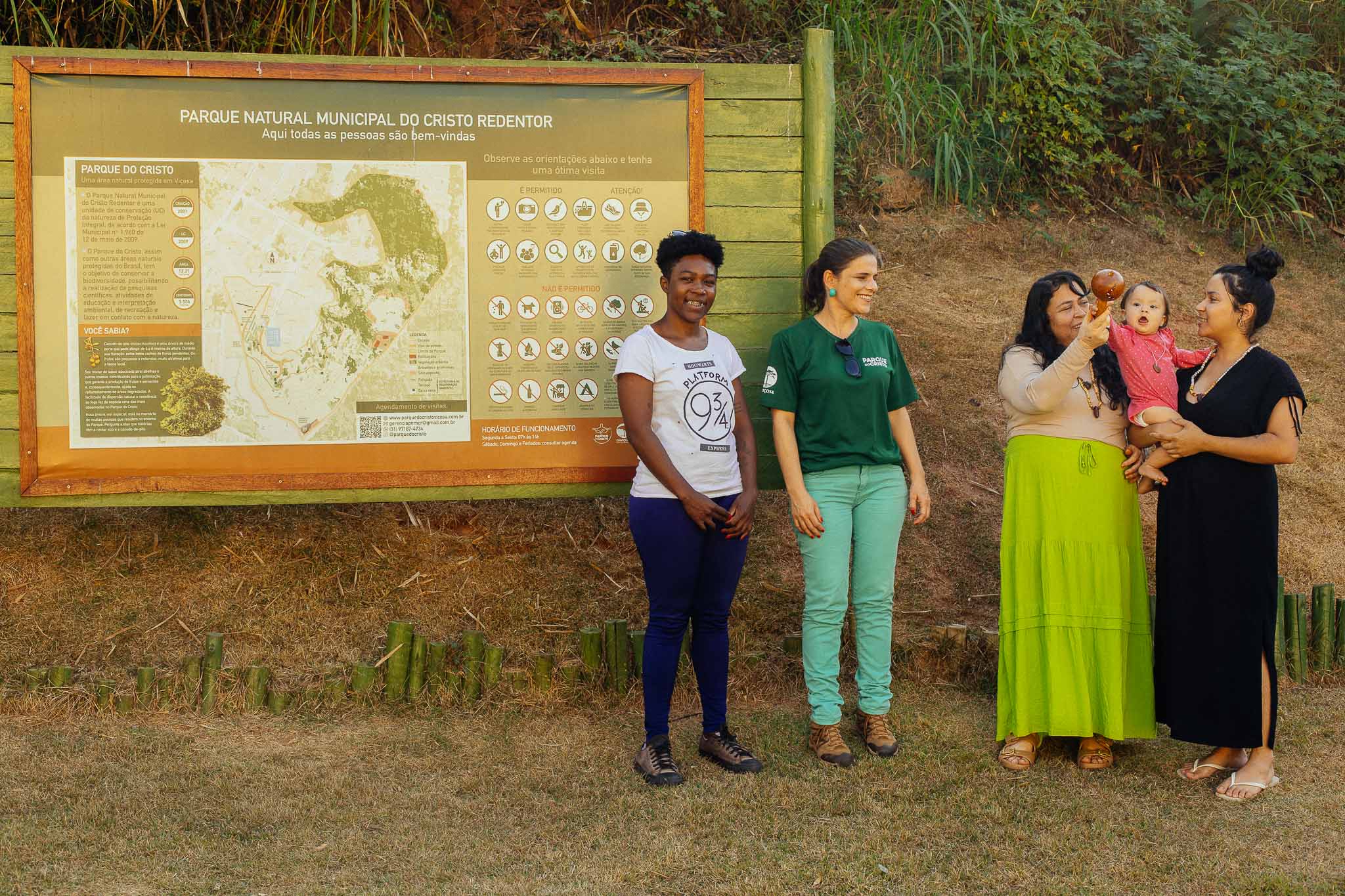 Lideranças do povo Puri visitam o Parque do Cristo