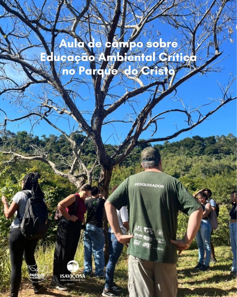 Aula de campo sobre Educação Ambiental Crítica no Parque do Cristo