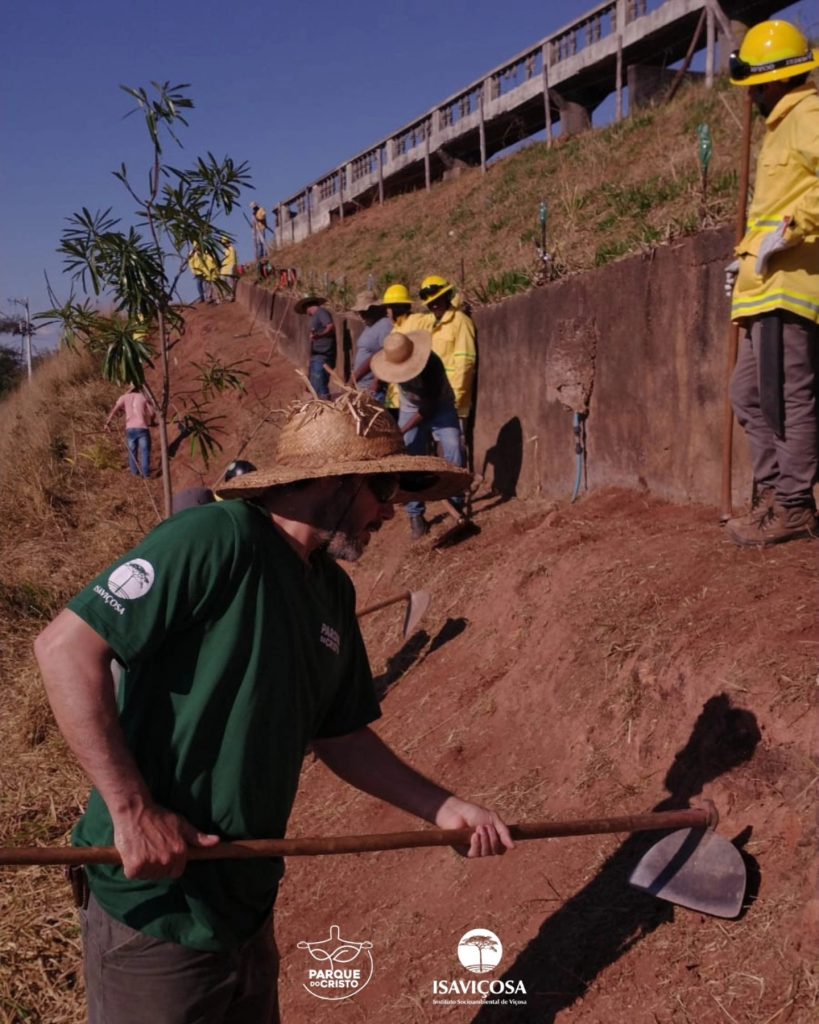 Curso de Formação de Brigadistas Florestais realizado no Parque do Cristo