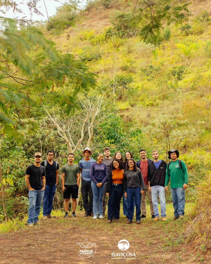 Estudantes da UFV visitam Parque do Cristo para conhecer técnicas ecológicas de manejo e conservação de solo e água