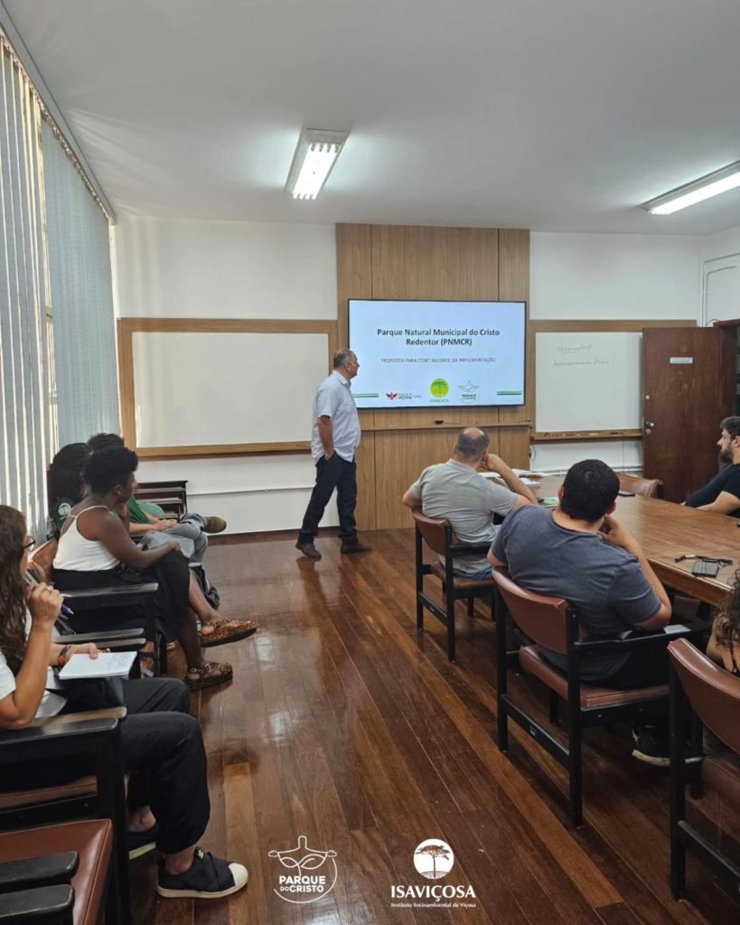 ISAVIÇOSA apresenta ao CODEMA proposta de continuidade dos trabalhos no Parque do Cristo