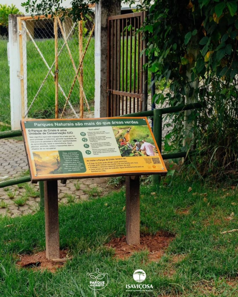 Parque do Cristo ganha 10 novas placas informativas