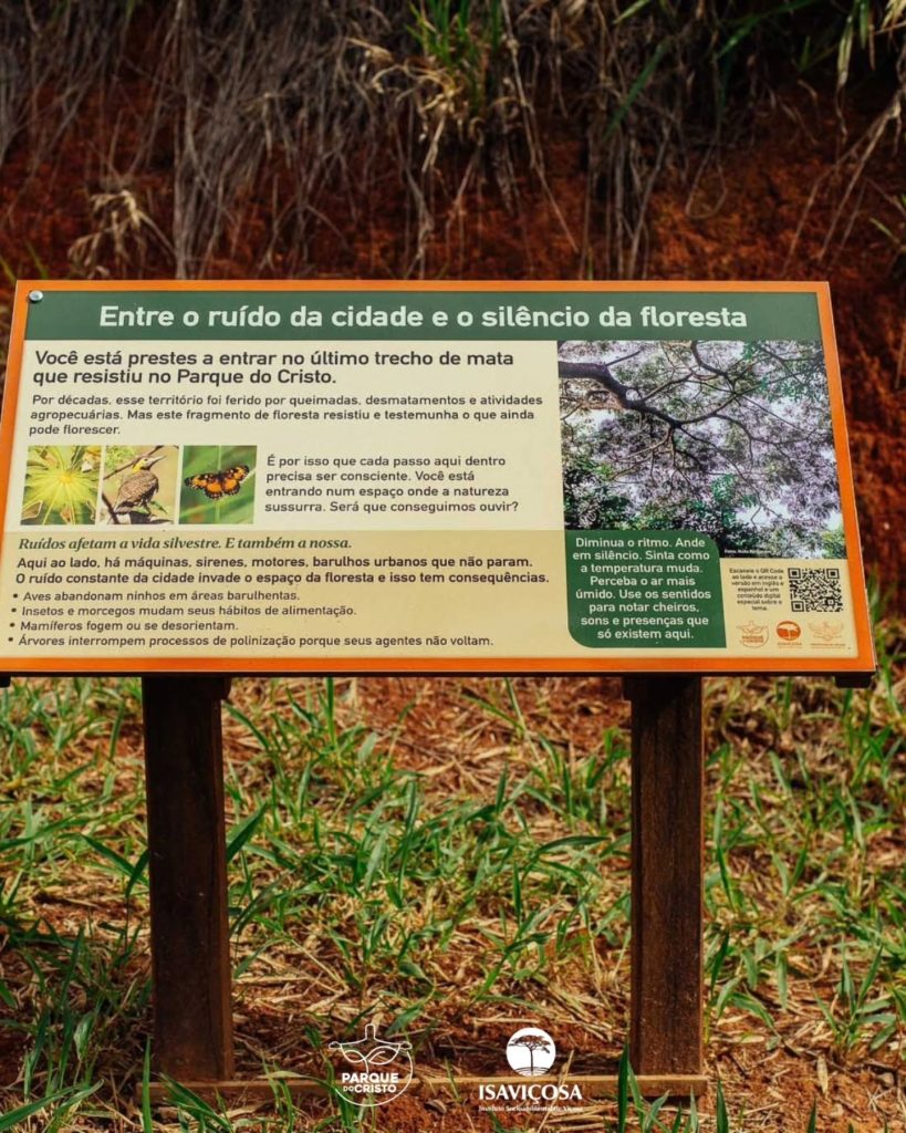 Parque do Cristo ganha 10 novas placas informativas
