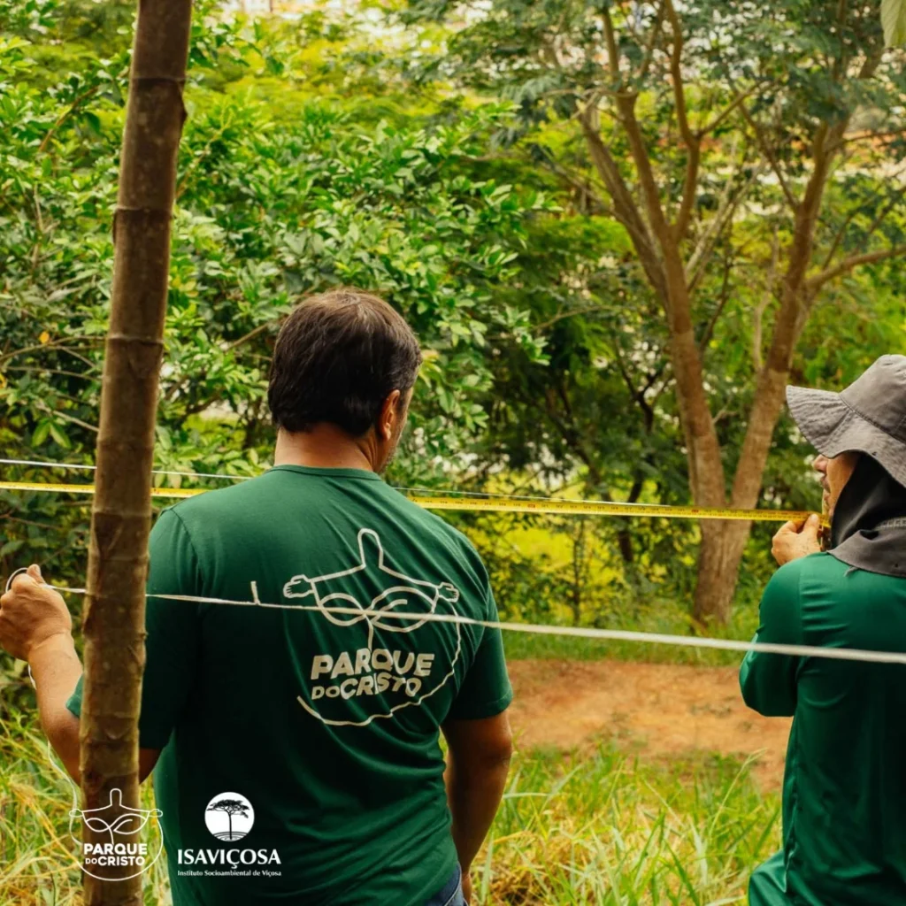 Programa de Recuperação Ambiental realiza monitoramento da vegetação no Parque do Cristo