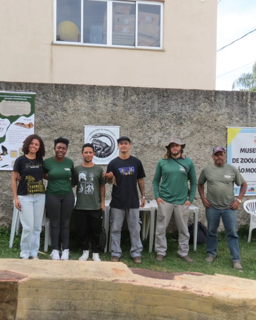 Semana do Meio Ambiente 2026 leva mais de 100 crianças ao Parque do Cristo para conhecer anfíbios e répteis